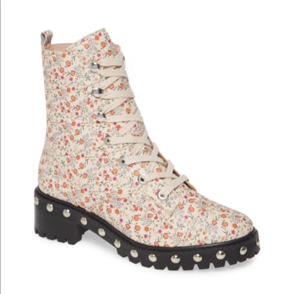 NIB Schutz Andrea Studded Combat Boot Natural 7.5